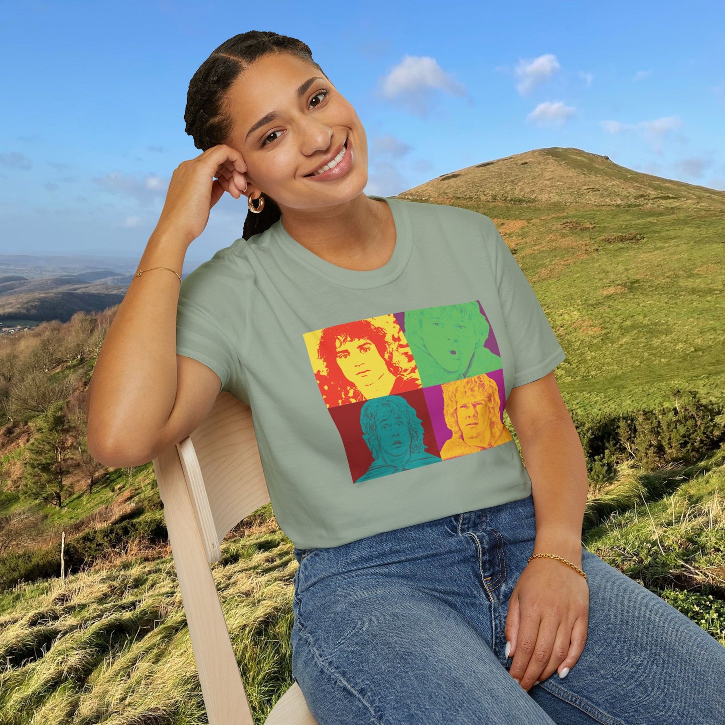 The Hobbits - Boil Em', Mash Em', Stick them on a shirt! - Softstyle T-shirt